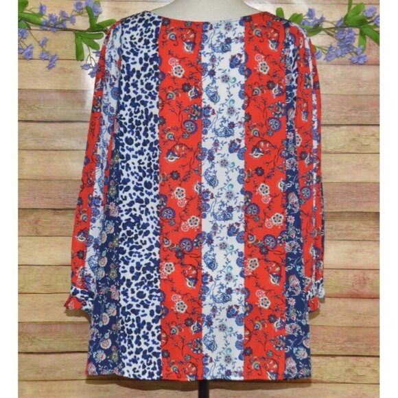 Zac & Rachel Women's Floral V-Neck Pullover Lightweight Blouse Plus Size 3X - Picture 6 of 10